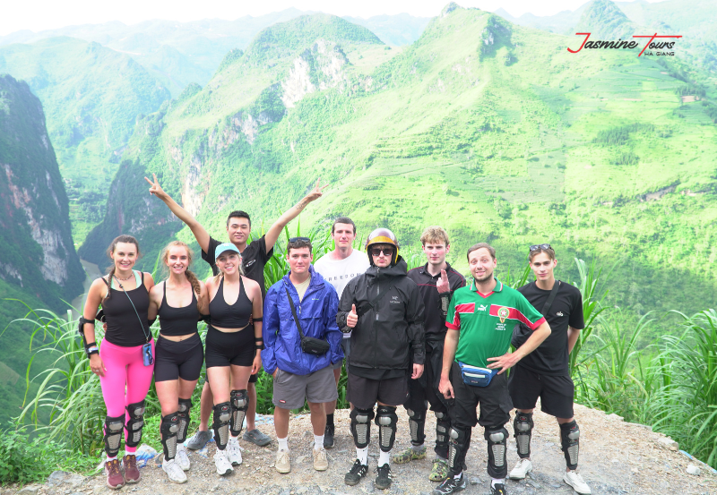 Ha Giang Loop Vlog group
