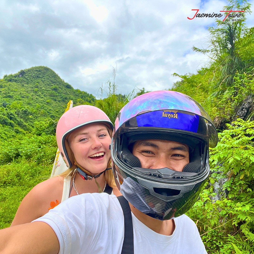 Ha Giang Loop Tour with easyrider