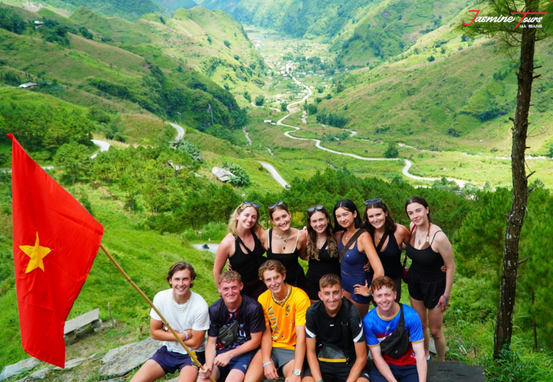 Ha Giang Loop Route Flag