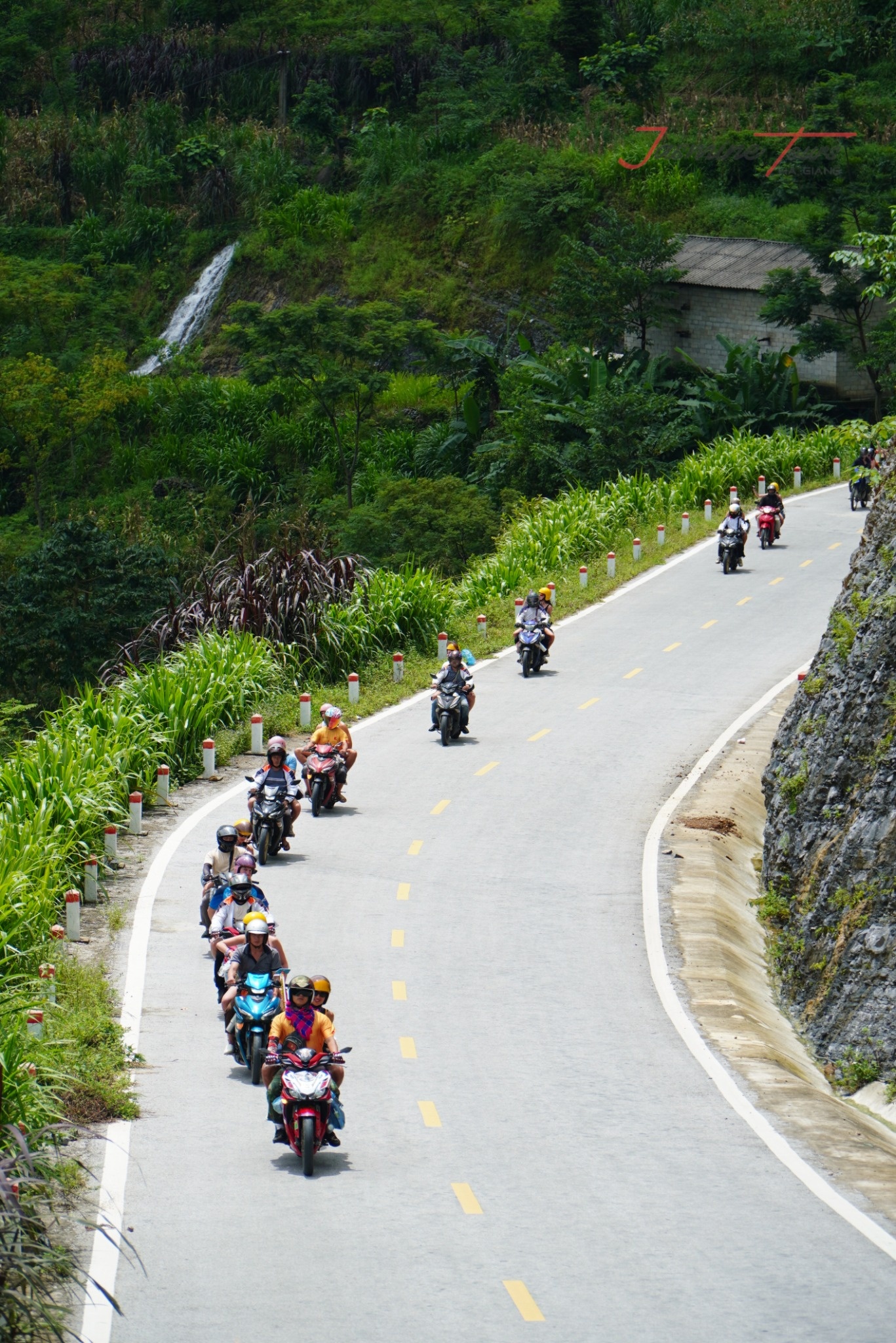 Ha Giang Loop Road